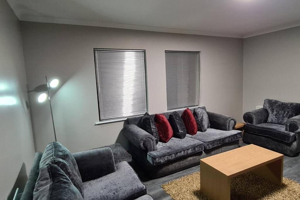 Millhouse Cottage A Luxury 3 Bed Bungalow Antrim Exterior foto